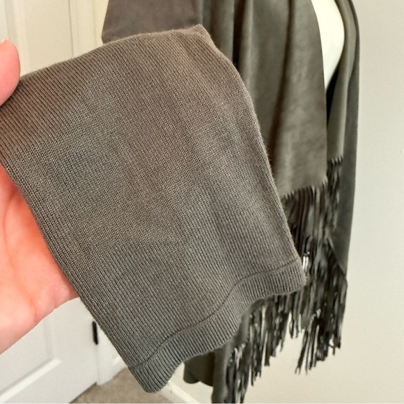 INC Olive Green Fringe Front Knit Long Sleeve Cardigan Sweater Size S Western - Picture 5 of 9